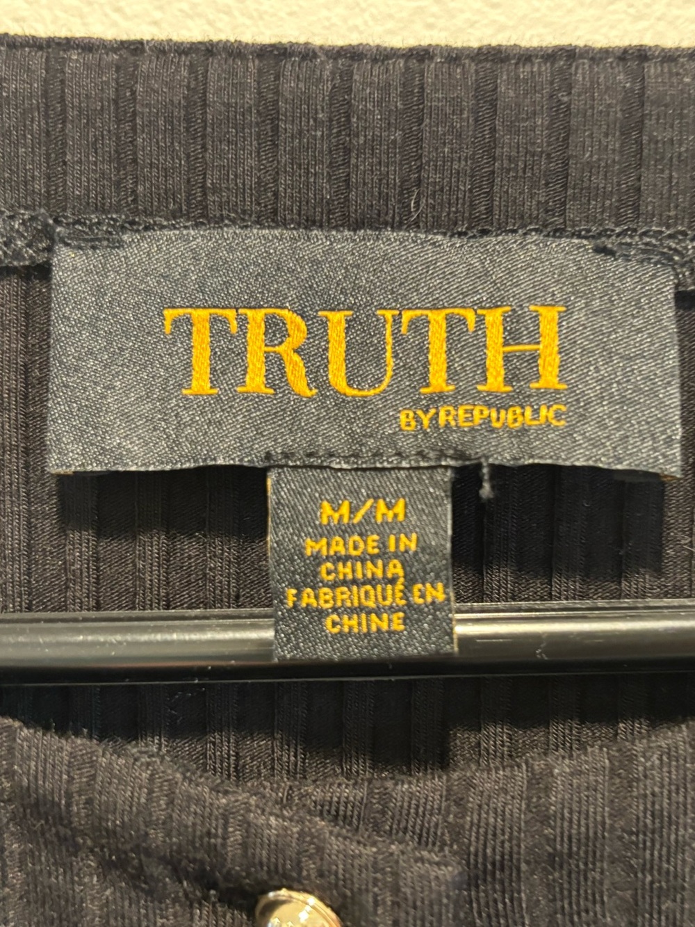 TRUTH Black Ribbed Button-Front Tank - Picture 4 of 4